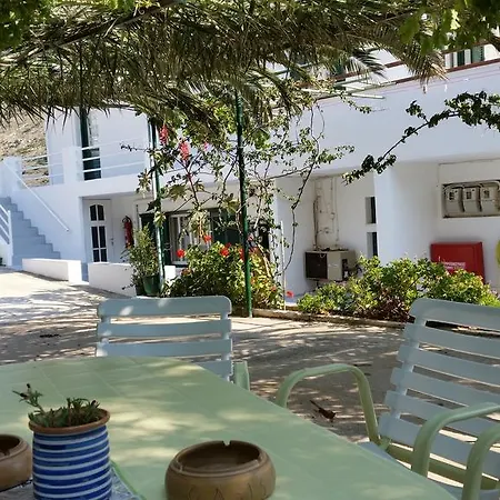 Oasis Guest house Kamares (Sifnos)