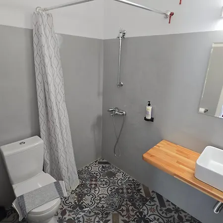 בית הארחה Oasis קמרס