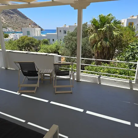 Oasis * Kamares (Sifnos)