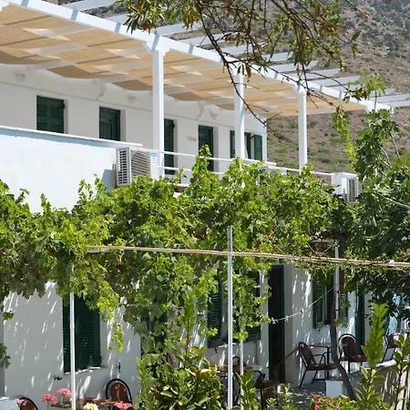 Penzion Oasis Kamarai